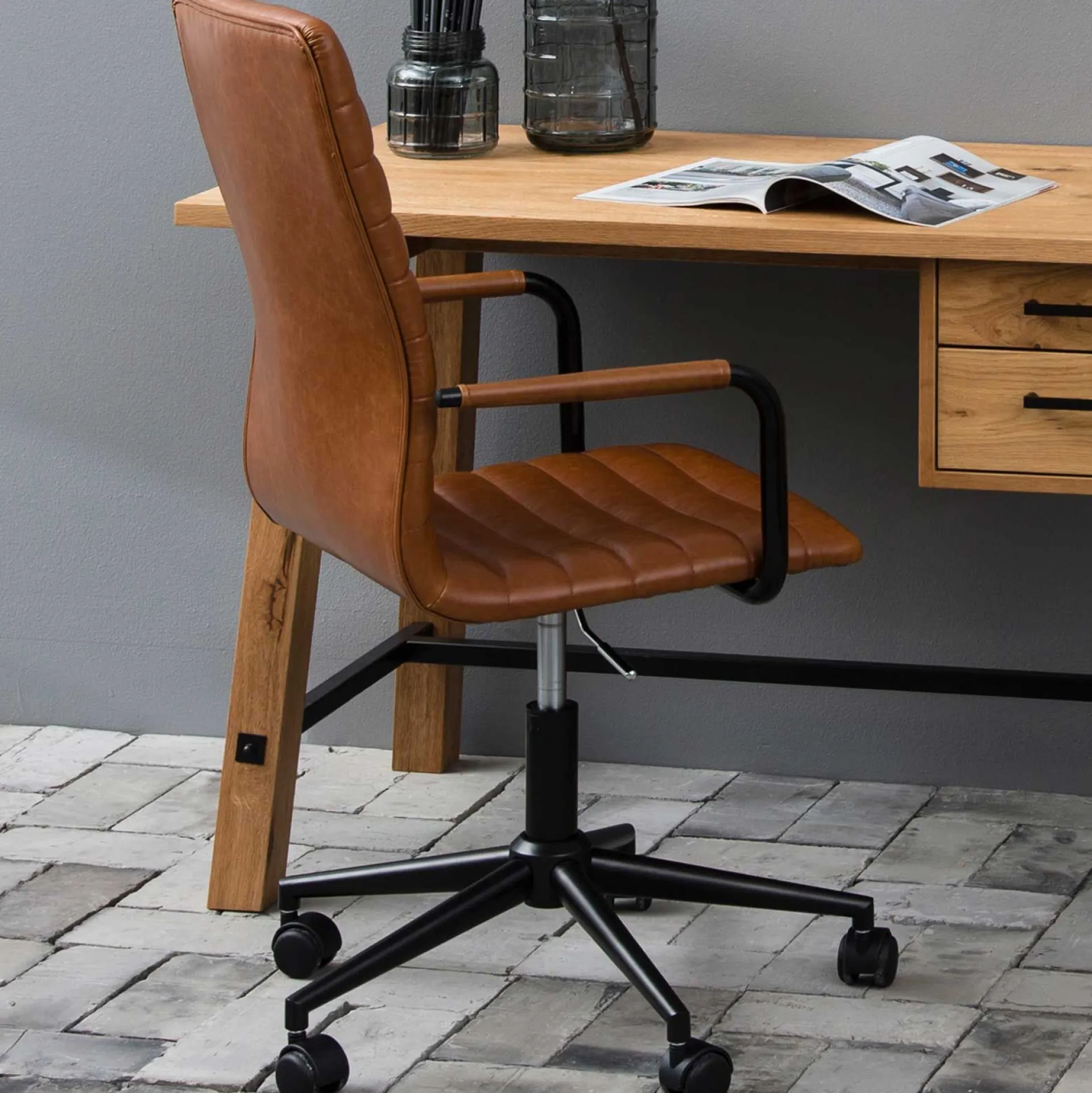 Emob Windsor Bürostuhl - verstellbar - Kunstleder cognac