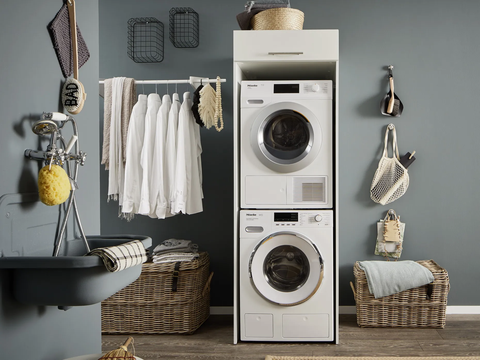 Wäscheschrank Laundreezy | 68 x 68 x 200 cm | Weiß